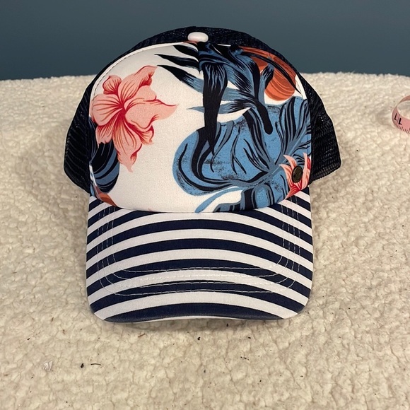 Roxy Other - Roxy Cap NWOT